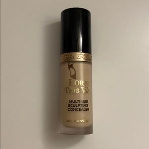 Too faced SWAN concealer